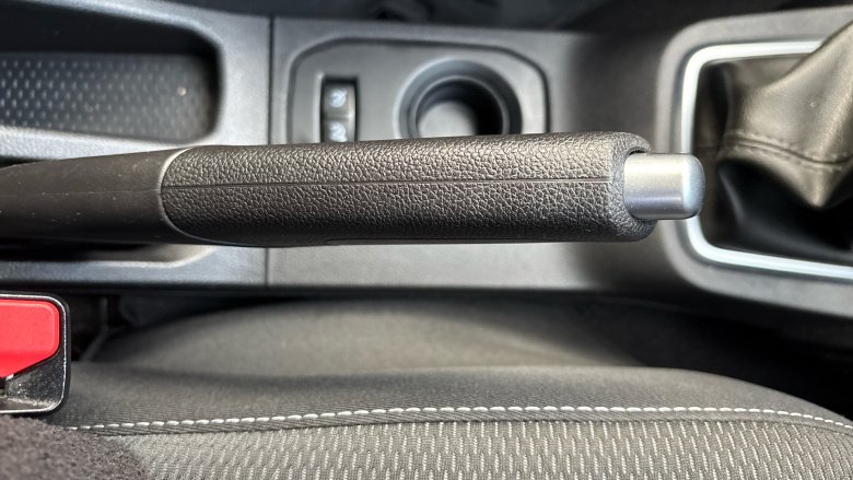 Dacia Duster 1.0 TCe 100 Comfort 5dr Bi Fuel Estate